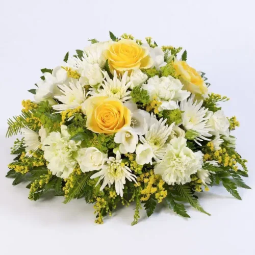 CFSA-0001 - LKR 7500- White and Yellow Chryshanthemum and Roses (1) White and Yellow Chrysanthemum and Roses